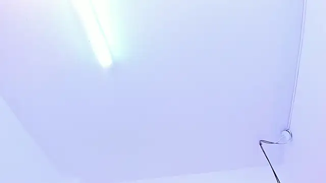 Snapshot of Britney_Cortez chatting on 04.20.26 Britney Cortez online show from 04.20.26