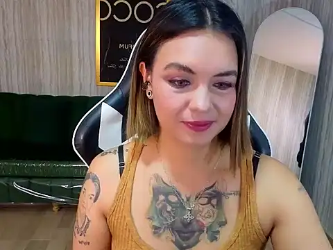 Snapshot of zarcasutra_t chatting on 01.13.26 zarcasutra t online show from 01.13.26