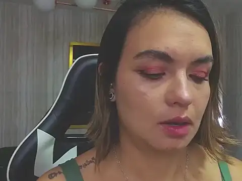 Snapshot of zarcasutra_t chatting on 01.18.26 zarcasutra t online show from 01.18.26