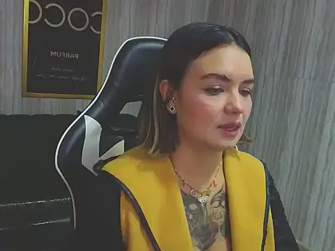 Snapshot of zarcasutra_t chatting on 01.19.26 zarcasutra t online show from 01.19.26