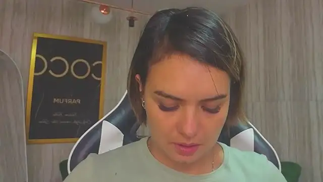 Snapshot of zarcasutra_t chatting on 02.03.26 zarcasutra t online show from 02.03.26