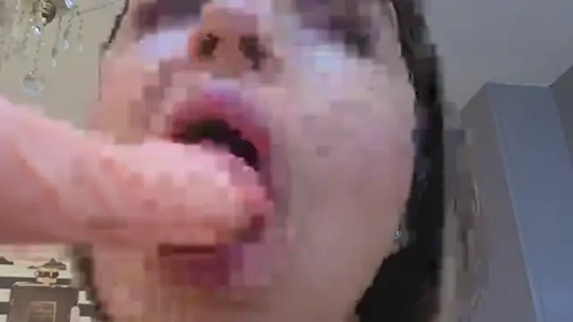 Snapshot of zarcasutra_t chatting on 02.11.26 zarcasutra t online show from 02.11.26