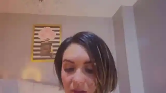 Snapshot of zarcasutra_t chatting on 02.13.26 zarcasutra t online show from 02.13.26