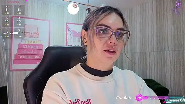 Snapshot of zarcasutra_t chatting on 04.27.26 zarcasutra t online show from 04.27.26