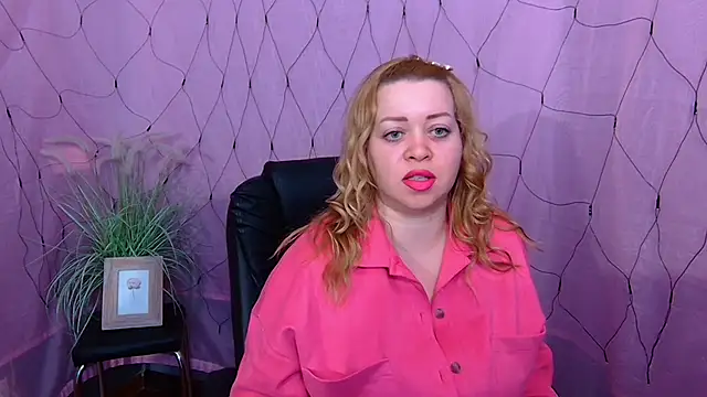 OliviaVerr online show from 02.08.26