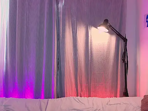 Snapshot of Lesbian_Sexxx chatting on 04.03.26 Lesbian Sexxx online show from 04.03.26