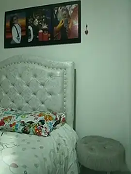 Snapshot of mariana_santacoloma chatting on 07.01.26 mariana santacoloma online show from 07.01.26