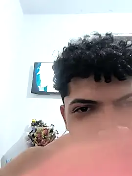 Snapshot of VersedChip chatting on 03.02.26 VersedChip online show from 03.02.26