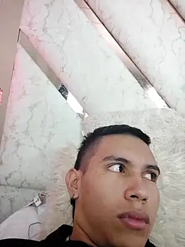 Scook Gray  online show from 02.28.26