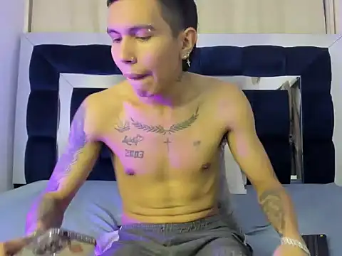 Scook Gray  online show from 03.16.26