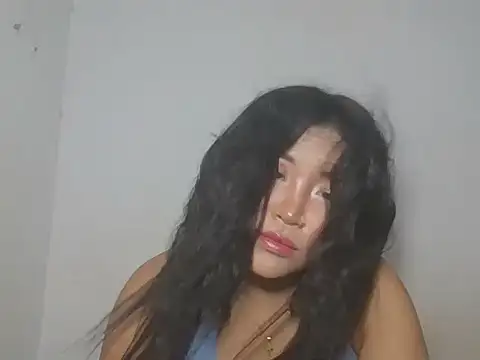 Zyeiii online show from 05.17.26