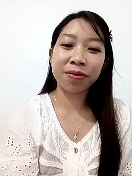 Snapshot of Mayly_lucky2 chatting on 05.04.26 Mayly lucky2 online show from 05.04.26