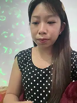 Snapshot of Mayly_lucky2 chatting on 05.05.26 Mayly lucky2 online show from 05.05.26