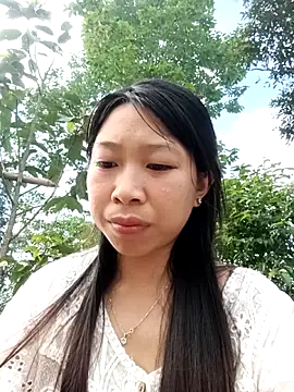 Snapshot of Mayly_lucky2 chatting on 05.06.26 Mayly lucky2 online show from 05.06.26
