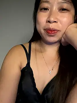 Snapshot of Mayly_lucky2 chatting on 06.10.26 Mayly lucky2 online show from 06.10.26