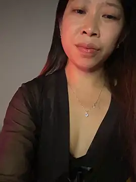 Snapshot of Mayly_lucky2 chatting on 06.11.26 Mayly lucky2 online show from 06.11.26