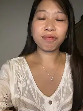 Snapshot of Mayly_lucky2 chatting on 06.16.26 Mayly lucky2 online show from 06.16.26