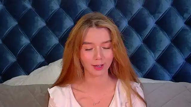 VanessaVienne online show from 02.27.26