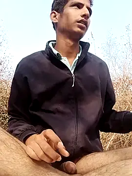 Snapshot of sahilcute1 chatting on 01.18.26 sahilcute1 online show from 01.18.26