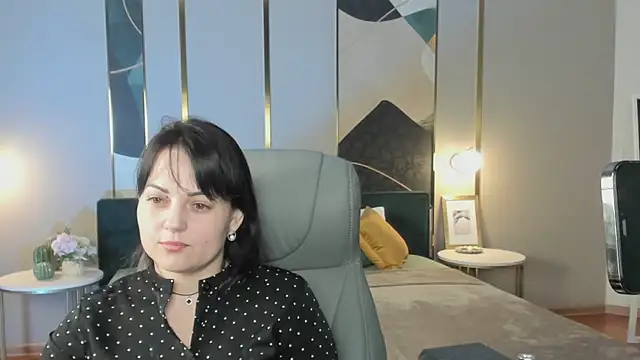  SilkyShadow  online show from 03.01.26