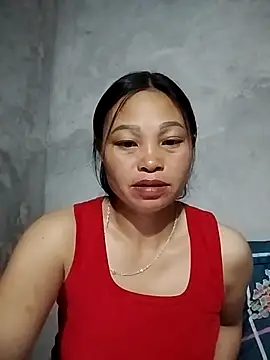 Snapshot of miray- chatting on 05.24.26 miray- online show from 05.24.26