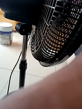 Snapshot of Winterslender chatting on 02.09.26 Winterslender online show from 02.09.26