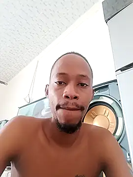 Snapshot of Winterslender chatting on 02.22.26 Winterslender online show from 02.22.26