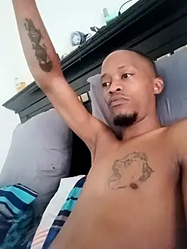 Snapshot of Winterslender chatting on 03.05.26 Winterslender online show from 03.05.26