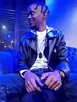 Snapshot of Winterslender chatting on 03.28.26 Winterslender online show from 03.28.26