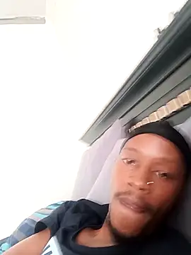 Snapshot of Winterslender chatting on 04.12.26 Winterslender online show from 04.12.26