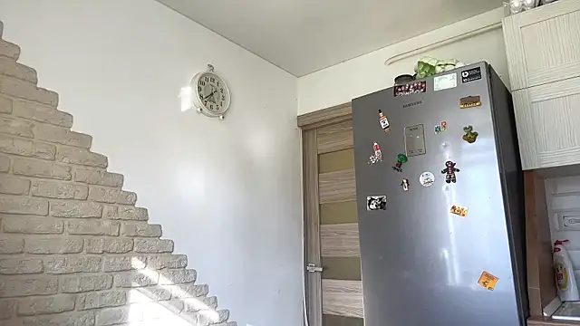 ElsieKuhlmann online show from 04.18.26