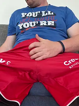 Snapshot of Fat__Slut chatting on 04.30.26 Fat Slut online show from 04.30.26