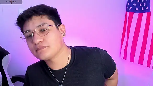 Theo Rowan online show from 02.17.26