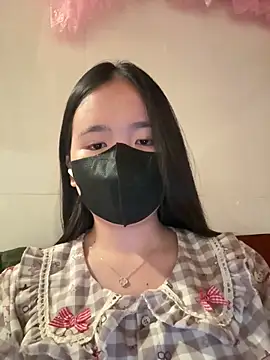 Gwen879 online show from 02.07.26