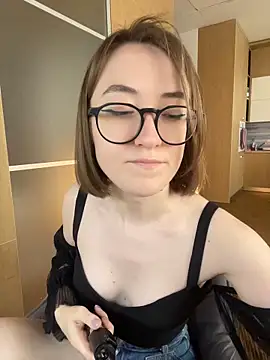 Snapshot of Persephone_Kore chatting on 04.26.26 Persephone Kore online show from 04.26.26