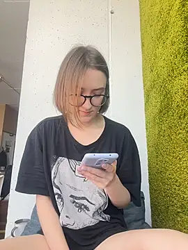 Snapshot of Persephone_Kore chatting on 05.04.26 Persephone Kore online show from 05.04.26