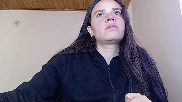 Snapshot of Shanel_Lozano chatting on 07.15.26 Shanel Lozano online show from 07.15.26