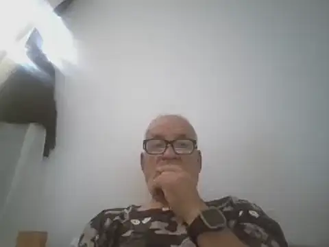 Snapshot of Patyman chatting on 03.18.26 Patyman online show from 03.18.26