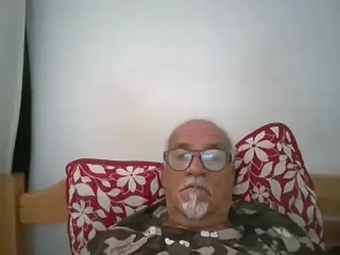Snapshot of Patyman chatting on 04.19.26 Patyman online show from 04.19.26