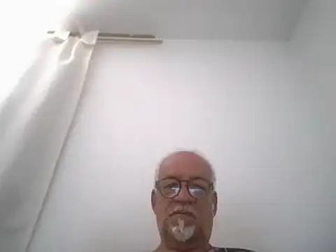 Snapshot of Patyman chatting on 04.20.26 Patyman online show from 04.20.26