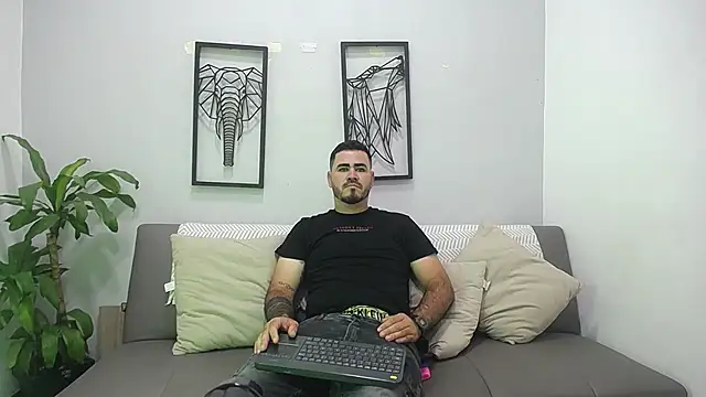 Aronhilton online show from 01.13.26