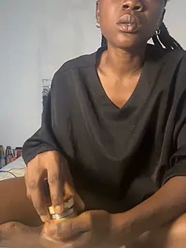 Snapshot of Zarayanga chatting on 05.18.26 Zarayanga online show from 05.18.26
