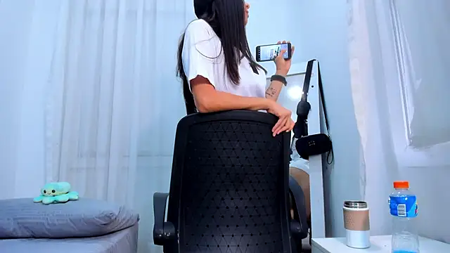 ViictoriiaSaenz online show from 04.10.26