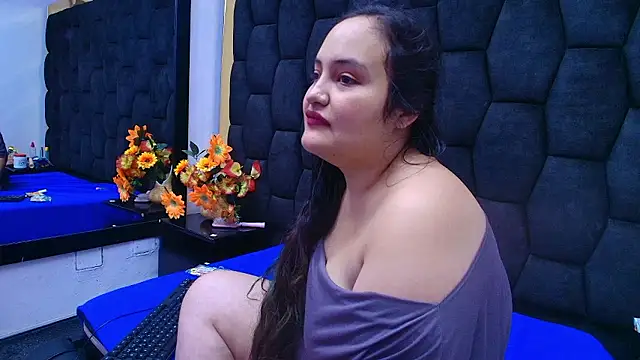 MiaRouss69 online show from 01.13.26