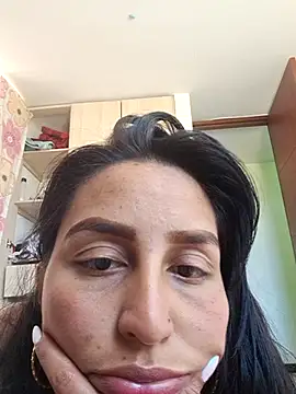 LunaRouuse  online show from 02.27.26