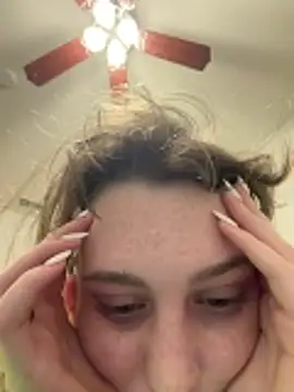 julia4thewin online show from 04.10.26