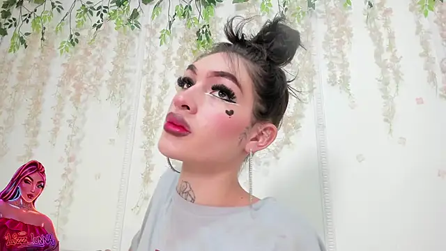 Snapshot of lizz_lunna chatting on 04.18.26 lizz lunna online show from 04.18.26