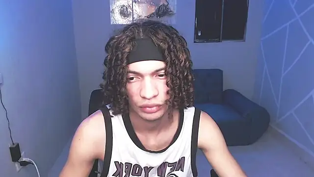 Snapshot of Axel_fox77 chatting on 07.22.26 Axel fox77 online show from 07.22.26