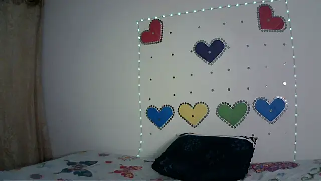 Mia Suarez7 online show from 04.08.26