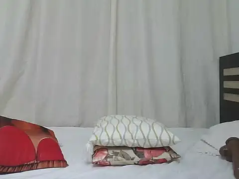 Snapshot of ZAMY1 chatting on 01.18.26 ZAMY1 online show from 01.18.26